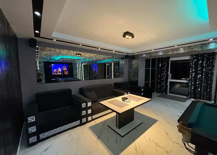 Queen Апартаменты Элк